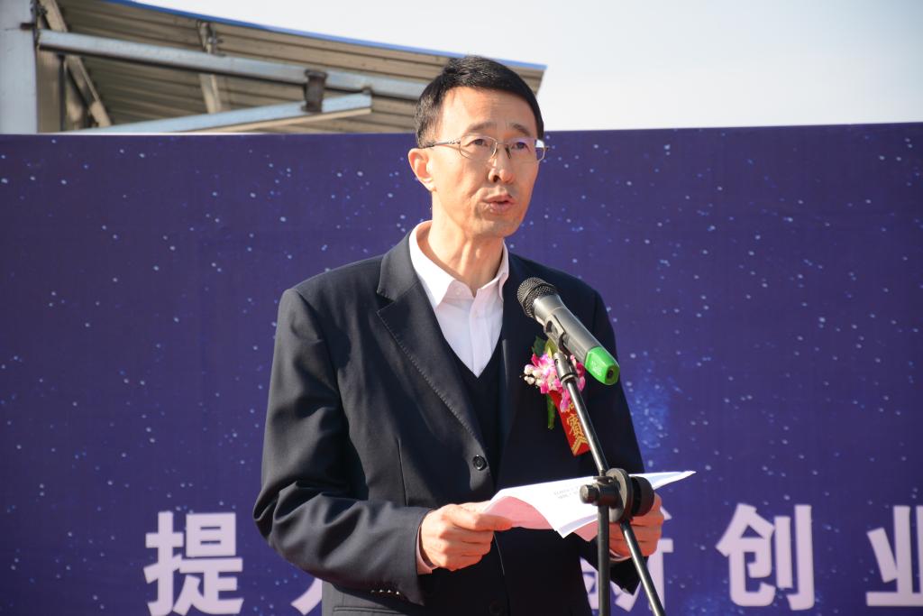 http://www.jlufe.edu.cn/__local/3/80/70/721C19584858D3B1685AE46BA14_5F9A53E9_F2EC.jpg
